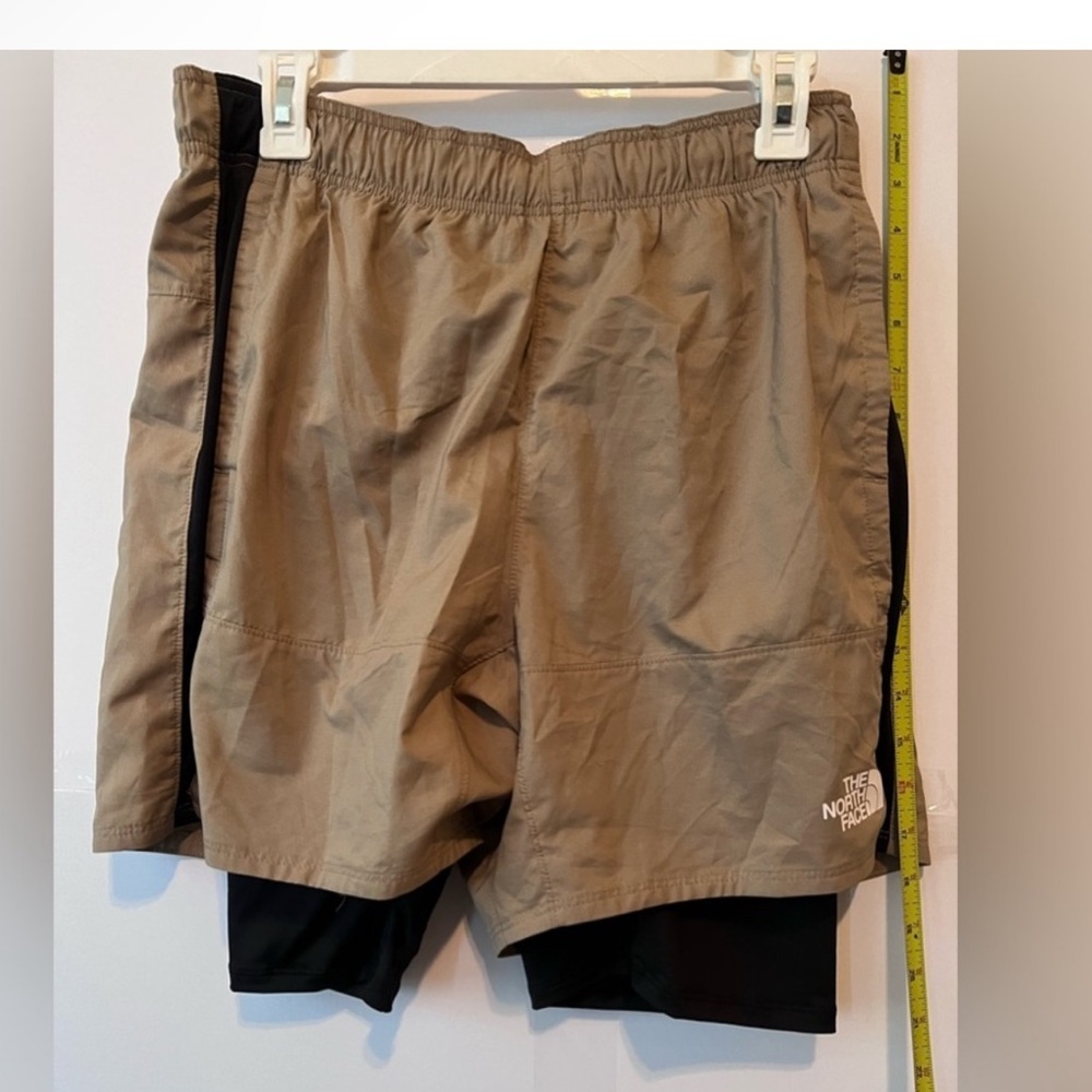 COPY - North Face two in one workout shorts